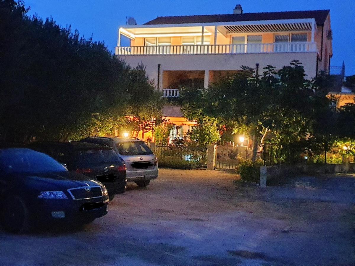 Apartments Tare, Free Parking Vodice Exterior foto