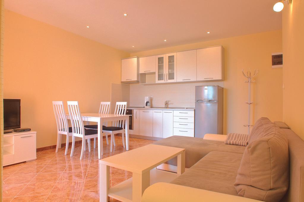 Apartments Tare, Free Parking Vodice Habitación foto